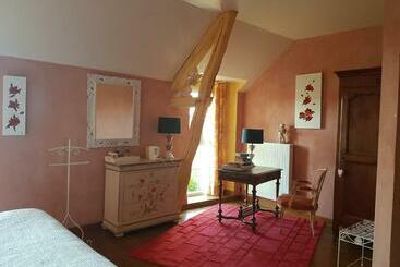 مبيت وإفطار Chambres D'hôtes Les Châtelains