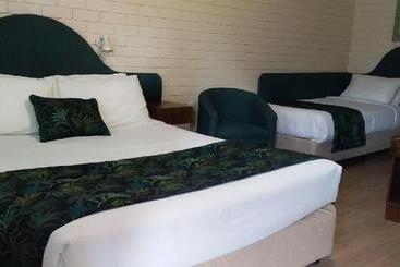 モーテル Macquarie Valley Motor Inn