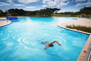 هتل Hodelpa Garden Suites   All Inclusive