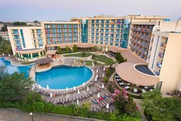 هتل Tiara Beach  All Inclusive
