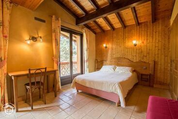 Bed and Breakfast Le Bois Des  Louison