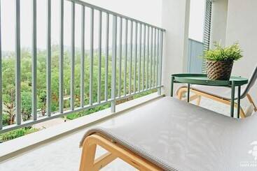 هتل آپارتمان Naiyang Beach Title Residencies By My Home Phuket