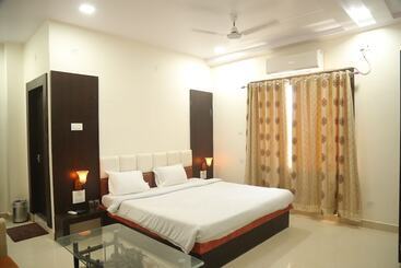 ホテル Akshat Residency