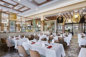 Hotel Riu Palace Santa Maria - All Inclusive