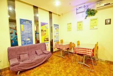 هتل 7 Days Inn  Xian Gaoxin Electronic City Walking Street Branch