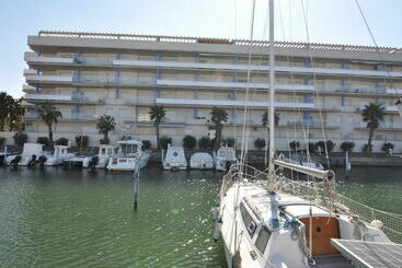 Rvs Port Canigó
