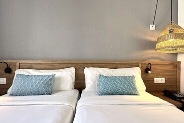 آپارتمان Caleta Dorada