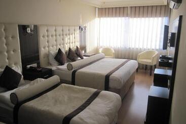 فندق Alican 1