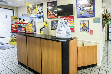 هتل Main Gate Kissimmee Formally Road Way Inn