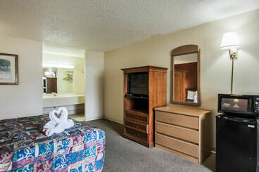 هتل Main Gate Kissimmee Formally Road Way Inn