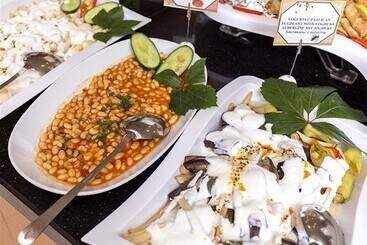 Aparthotel Suite Laguna Otel