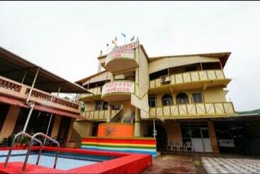 فندق Mtdc Meghdhanush Park