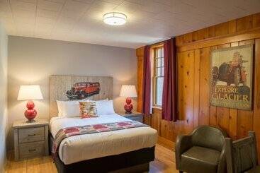 בית מלון כפרי Rising Sun Motor Inn And Cabins   Inside The Park