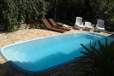 پانسیون Pousada Rio Mar