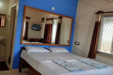 پانسیون Rocky Guesthouse