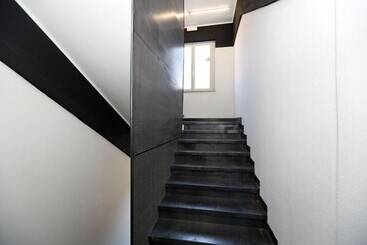 Lo Hostel