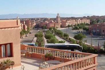 فندق Le Fint