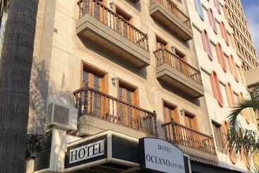 בית מלון כפרי Oceano Centro