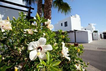 Villas Heredad Kamezi