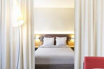 Novotel Suites Geneve Aeroport