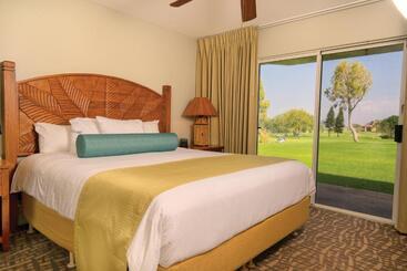 فندق Paniolo Greens Resort