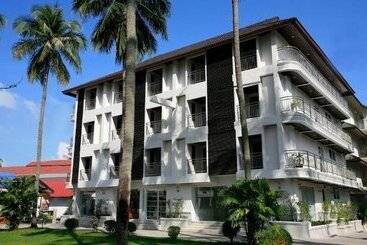 בית מלון כפרי Samui First House