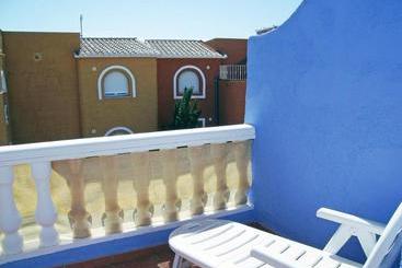 Apartaments Pueblo La Paz