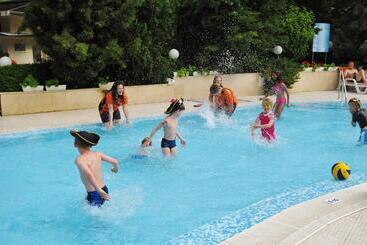 Marina Grand Beach Hotel   All Inclusive