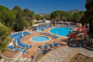 آپارتمان Ona Lomas Village La Manga Club