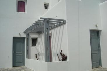 Elena Studios & Suites