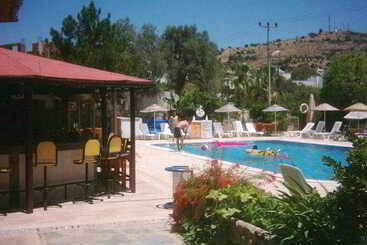 Hadi Aparthotel