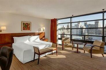 هتل Four Points by Sheraton Montevideo