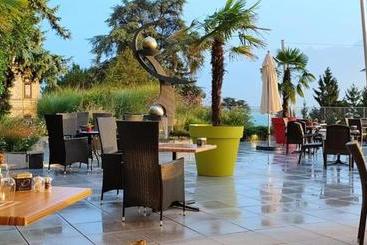 هتل Hôtel Bristol