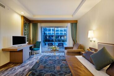 هتل Kilikya Palace Goynuk   All Inclusive