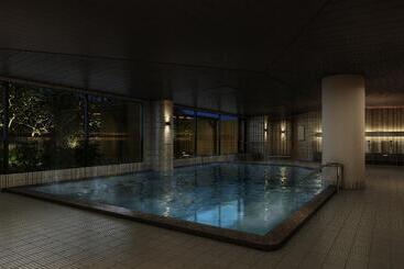 בית מלון כפרי Grand Mercure Awaji Island Resort & Spa