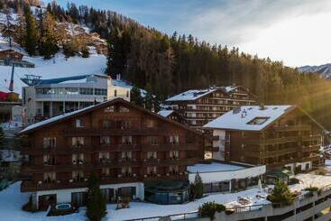 هتل Hôtel Chalet Royal