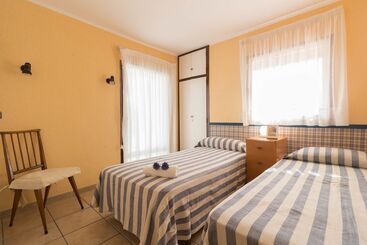 Apartamento Córcega Ref. 1066  By Iberplaya