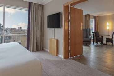 هتل Hilton Newcastle Gateshead