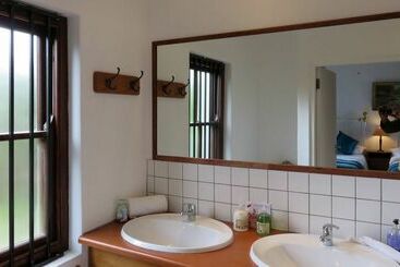 هتل Fynbos Villa Guest House