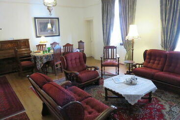 هتل Fynbos Villa Guest House
