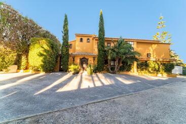 Family Hotel Al Ana Marbella