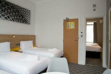 هتل Comfort Inn & Suites Kings Cross St. Pancras