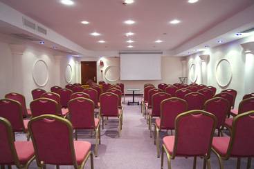 هتل Sirenis  Club Goleta