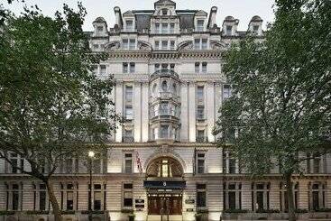 هتل The Grand At Trafalgar Square
