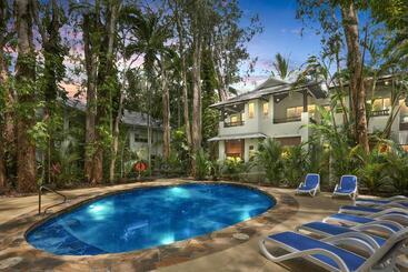 ホテル The Reef Retreat Palm Cove