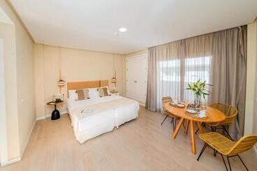 Aparthotel Vive Costa Azul