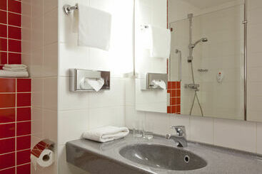 هتل Park Inn By Radisson Ekaterinburg