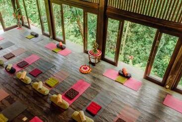 هتل Bagus Jati Health & Wellbeing Retreat