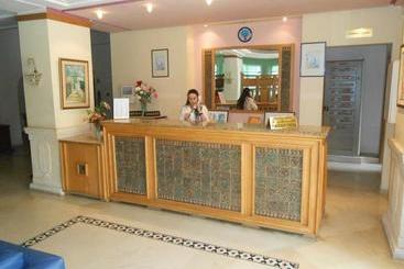 Hotel Le Phenix