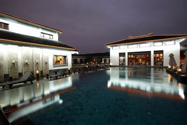 هتل Regalia Resort & Spa (Suzhou Li Gong Di)